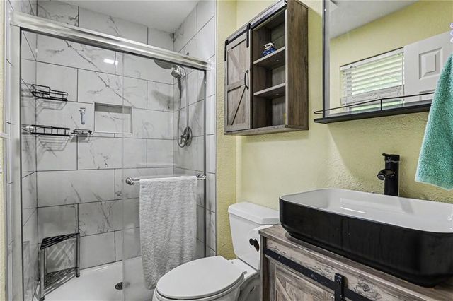 14308 Raymond Road, Kearney, MO 64060
