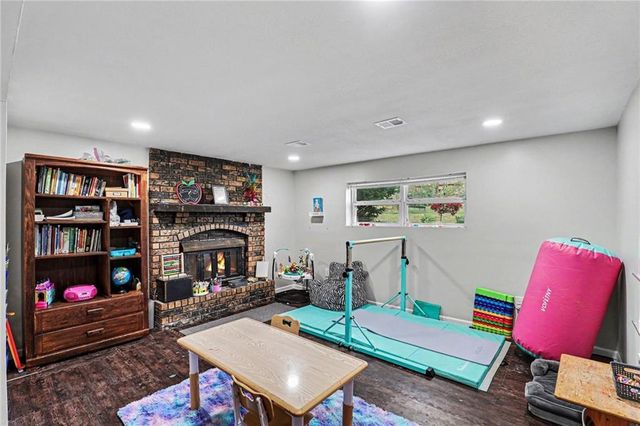 14308 Raymond Road, Kearney, MO 64060