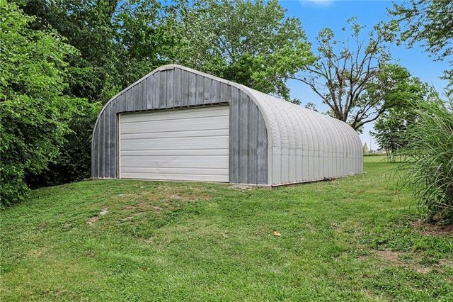 14308 Raymond Road, Kearney, MO 64060