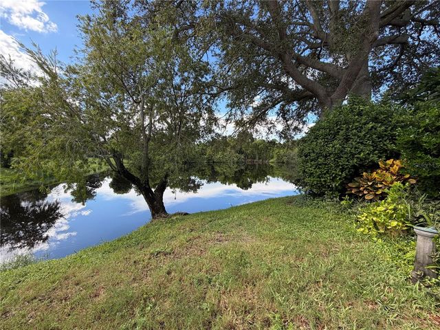 3606 57TH AVENUE DRIVE W, Bradenton, FL 34210