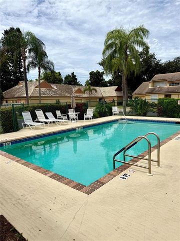 3606 57TH AVENUE DRIVE W, Bradenton, FL 34210