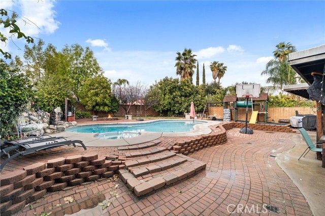 9438 Lomita, Rancho Cucamonga, CA 91701