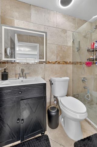 14661 SW 168th Ter, Miami, FL 33177