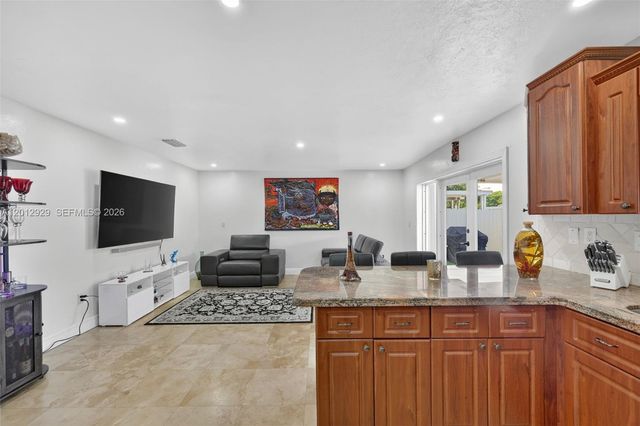 14661 SW 168th Ter, Miami, FL 33177