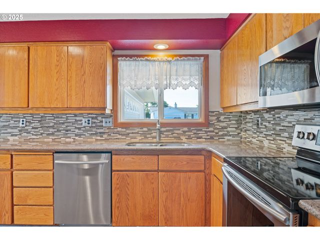 1617 SUSAN Ave, Longview, WA 98632