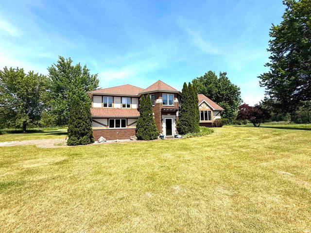 18568 6TH Road, Plymouth, IN 46563