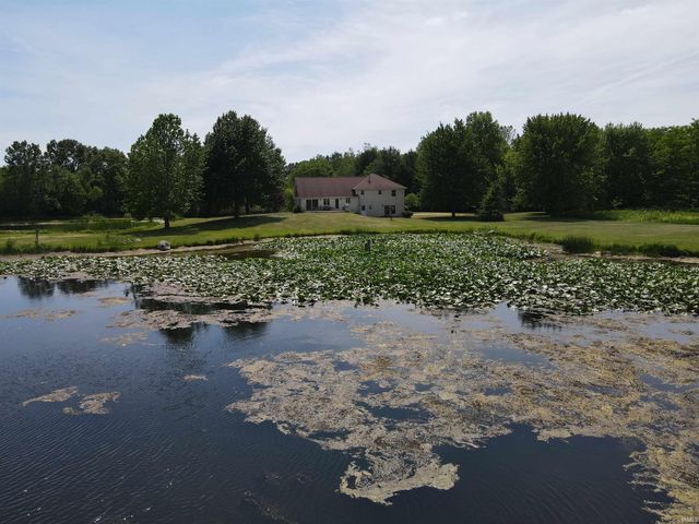 18568 6TH Road, Plymouth, IN 46563