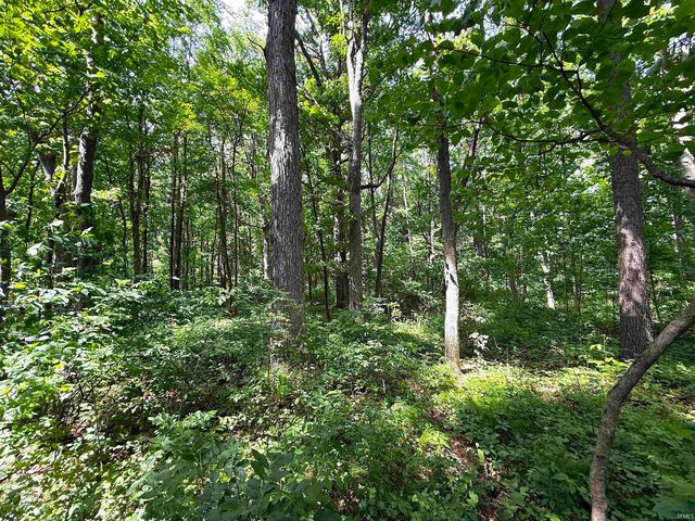 18568 6TH Road, Plymouth, IN 46563