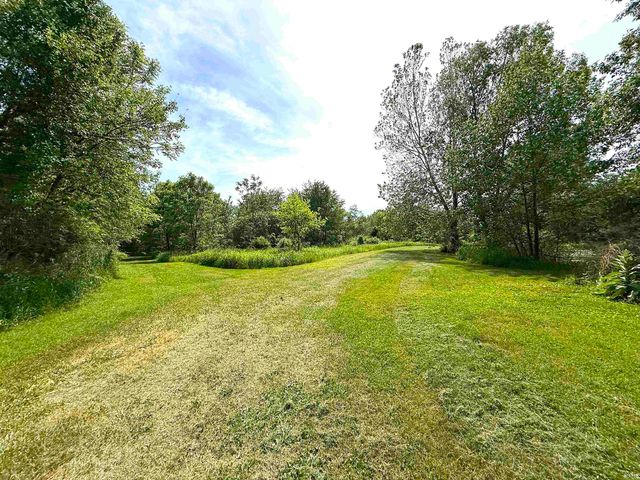 18568 6TH Road, Plymouth, IN 46563