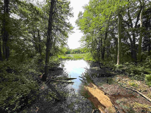 18568 6TH Road, Plymouth, IN 46563
