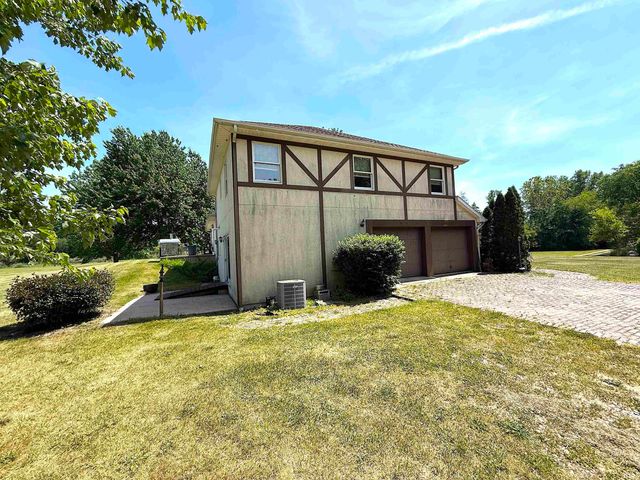 18568 6TH Road, Plymouth, IN 46563