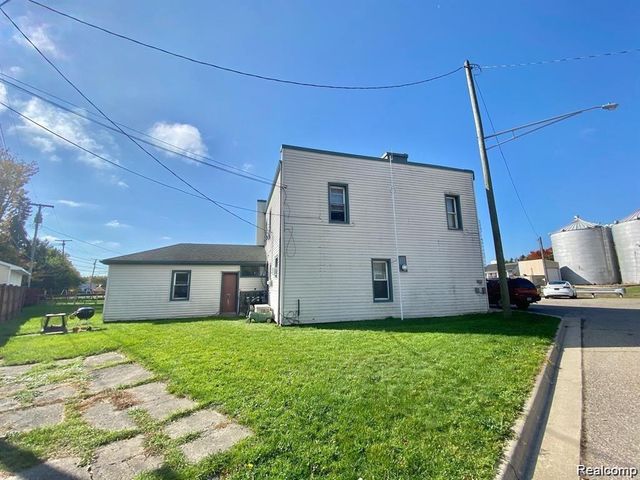 68250 Grand Trunk Unit 4 Avenue, Richmond, MI 48062