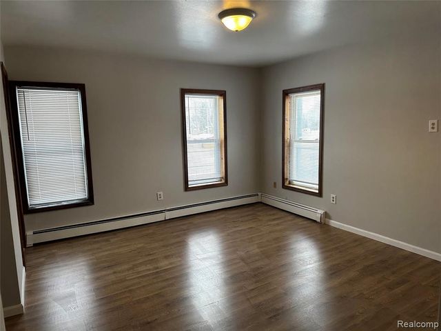 68250 Grand Trunk Unit 4 Avenue, Richmond, MI 48062