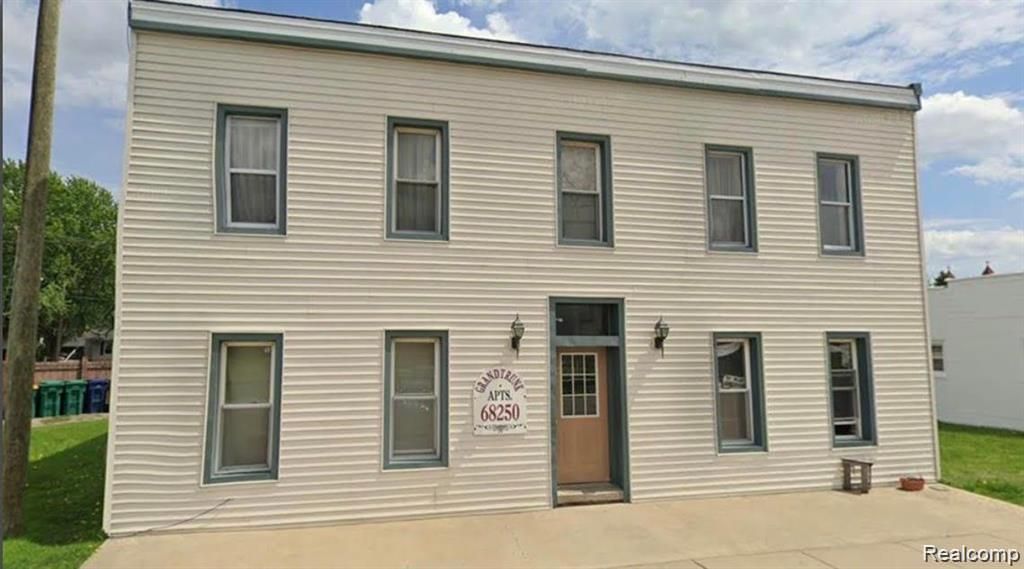 68250 Grand Trunk Unit 4 Avenue, Richmond, MI 48062
