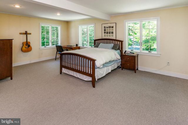 35 WORMAN RD, Stockton, NJ 08559