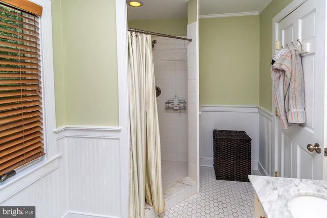 35 WORMAN RD, Stockton, NJ 08559