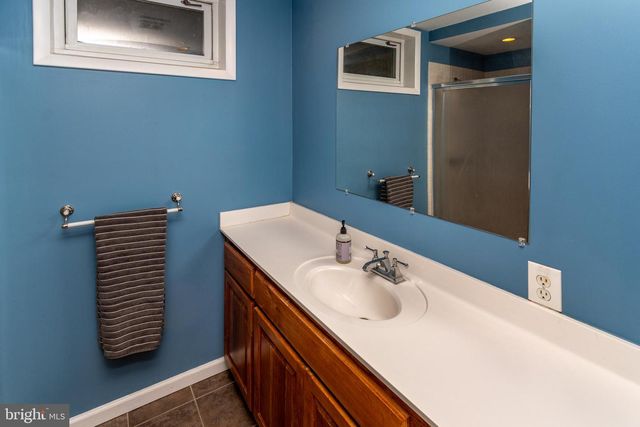 35 WORMAN RD, Stockton, NJ 08559