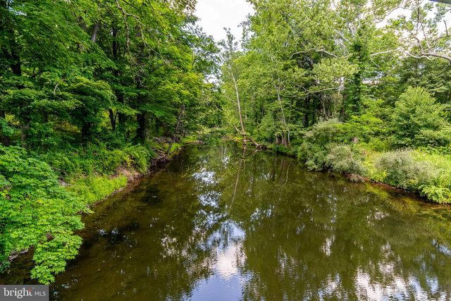35 WORMAN RD, Stockton, NJ 08559