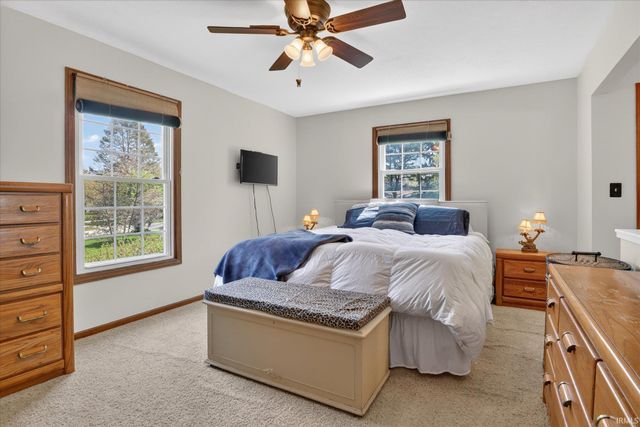 50739 Old Lantern Trail, Granger, IN 46530