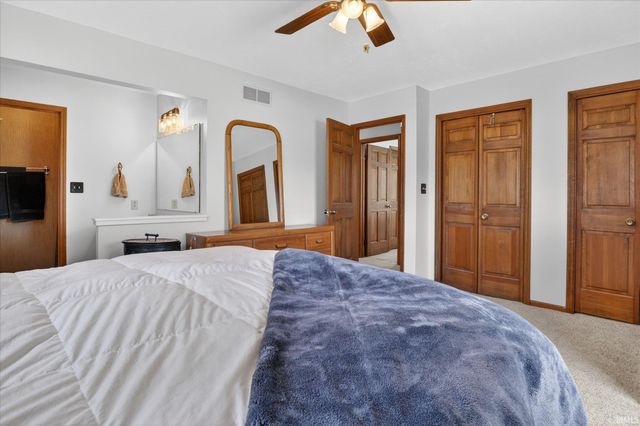 50739 Old Lantern Trail, Granger, IN 46530