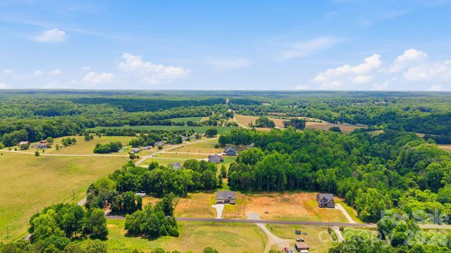 121 Juniper Road, Mooresville, NC 28115