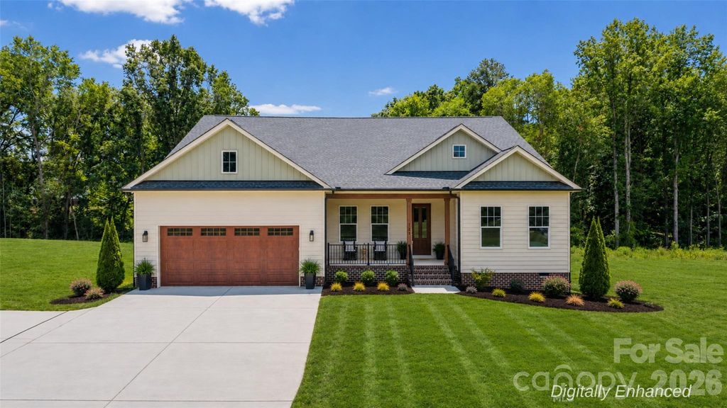 121 Juniper Road, Mooresville, NC 28115
