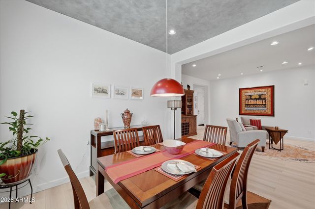 5916 E BRAMBLE BERRY Lane, Cave Creek, AZ 85331