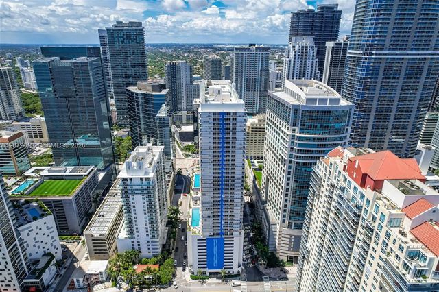 1200 Brickell Bay Drive 2501, Miami, FL 33131