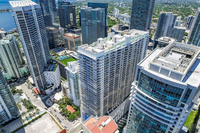 1200 Brickell Bay Drive 2501, Miami, FL 33131
