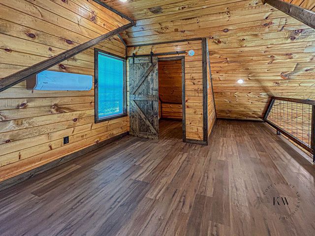 89 Cable Lane, Campton, KY 41301