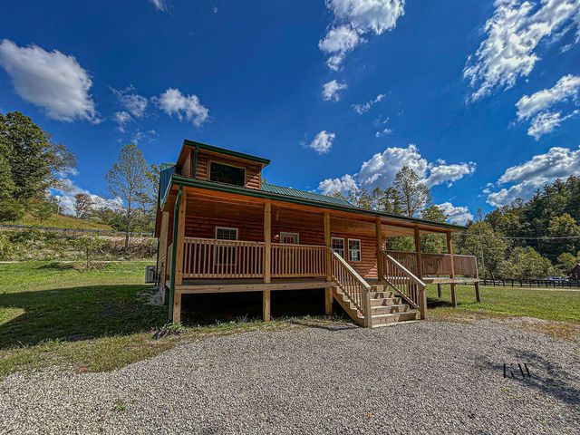 89 Cable Lane, Campton, KY 41301