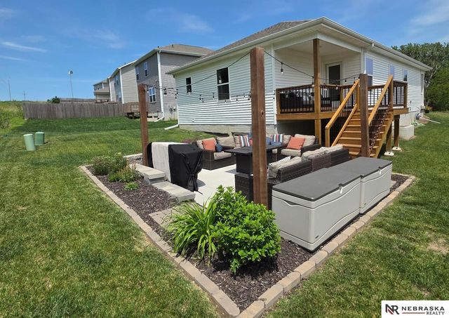 7906 N 95th Avenue, Omaha, NE 68122