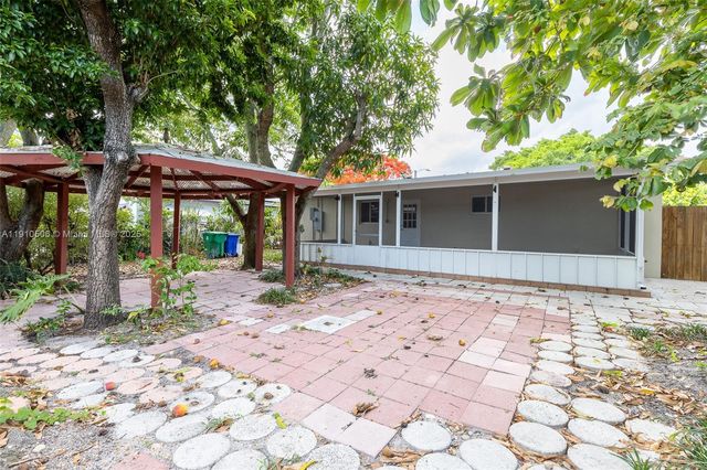 6440 SW 20th St, Miramar, FL 33023