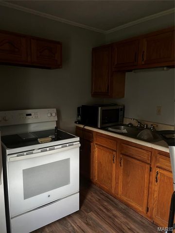 2704 Idaho Avenue, Granite City, IL 62040