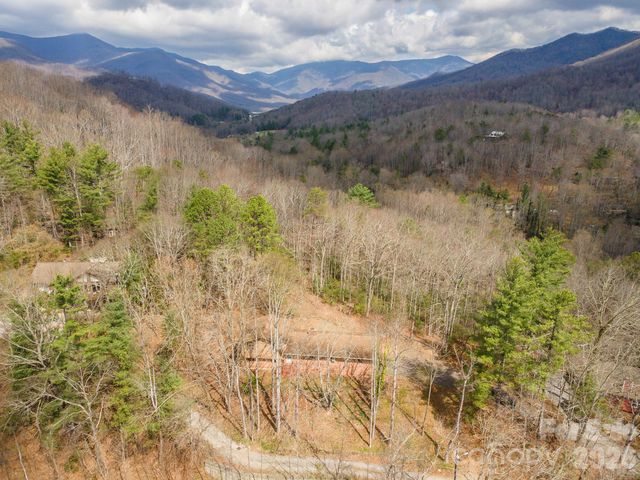 118 Richard Lane, Black Mountain, NC 28711