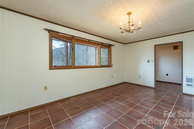 118 Richard Lane, Black Mountain, NC 28711