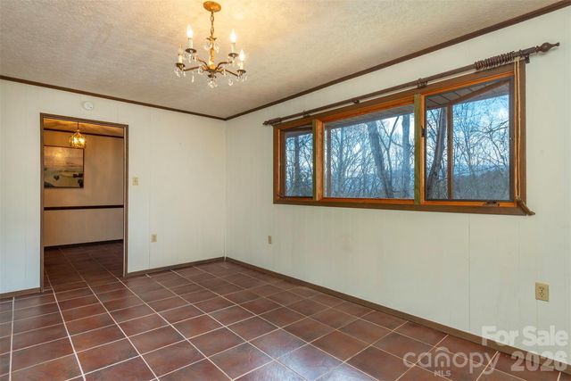 118 Richard Lane, Black Mountain, NC 28711