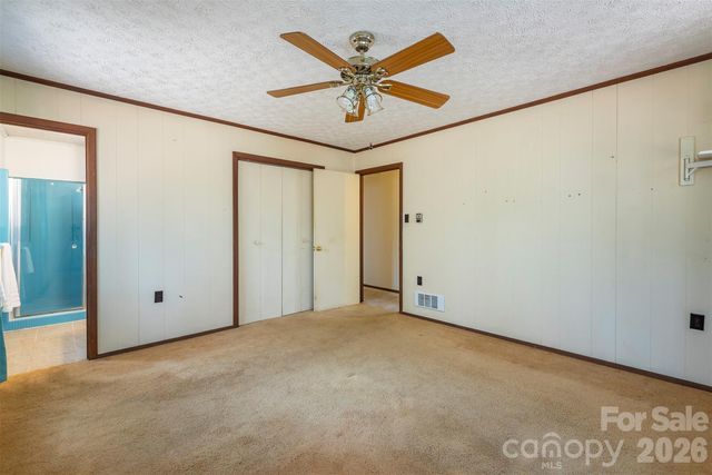 118 Richard Lane, Black Mountain, NC 28711