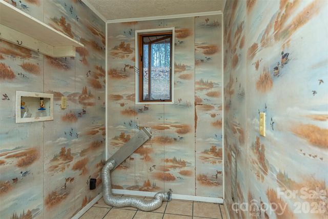 118 Richard Lane, Black Mountain, NC 28711
