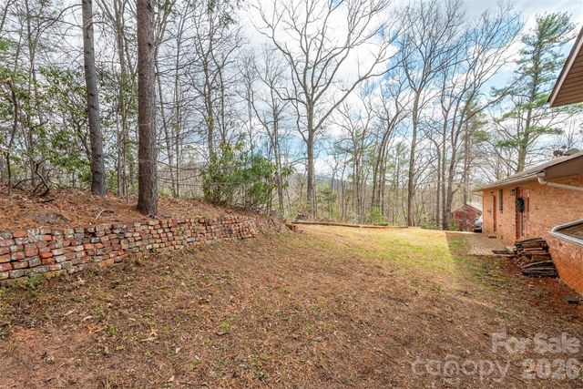 118 Richard Lane, Black Mountain, NC 28711
