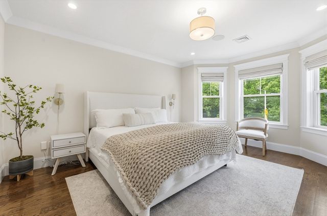106 Granite Ave, Boston, MA 02124