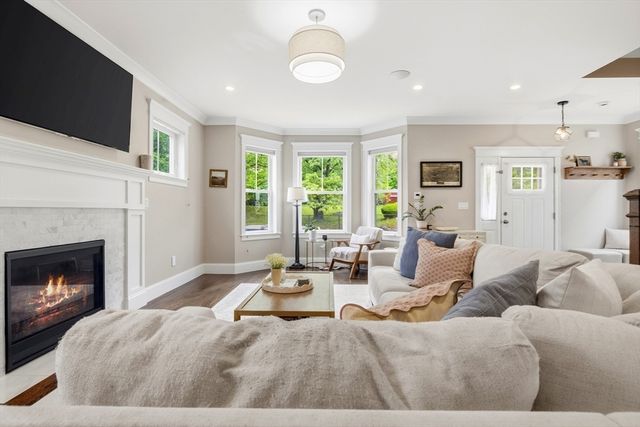 106 Granite Ave, Boston, MA 02124