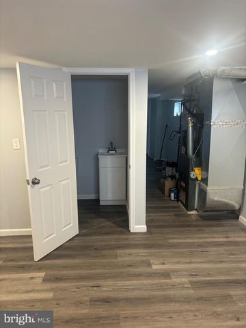 1870 PRATT ST, Philadelphia, PA 19124