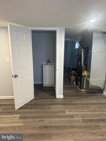 1870 PRATT ST, Philadelphia, PA 19124