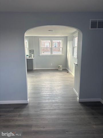 1870 PRATT ST, Philadelphia, PA 19124