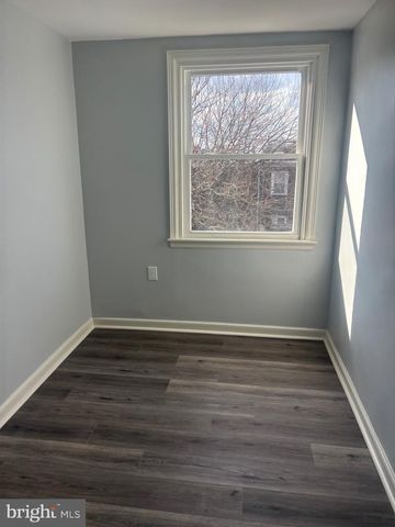 1870 PRATT ST, Philadelphia, PA 19124