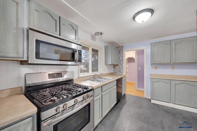 125 E PHILADELPHIA, Rapid City, SD 57701