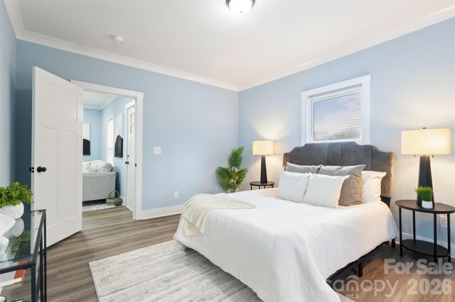 305 E Henry Street, Belmont, NC 28012