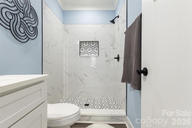 305 E Henry Street, Belmont, NC 28012