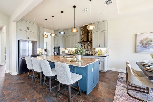 9889 Cash Mountain, Helotes, TX 78023